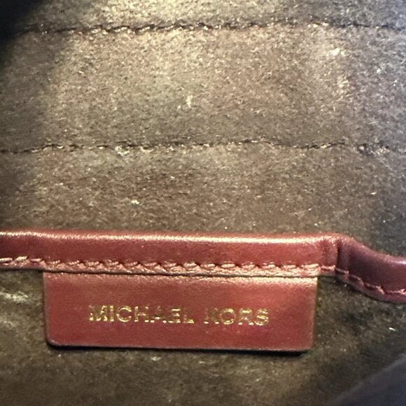 Michael Kors Lillie Medium Leather Messenger Bag Used - Picture 4 of 5